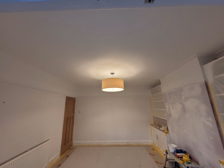 Full Redecoration of Lounge in Surbiton, photo 14 of 35