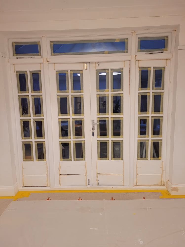 Full Redecoration of Lounge in Surbiton, photo 20 of 35